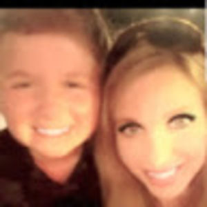 Meet your Posher, Evelyn